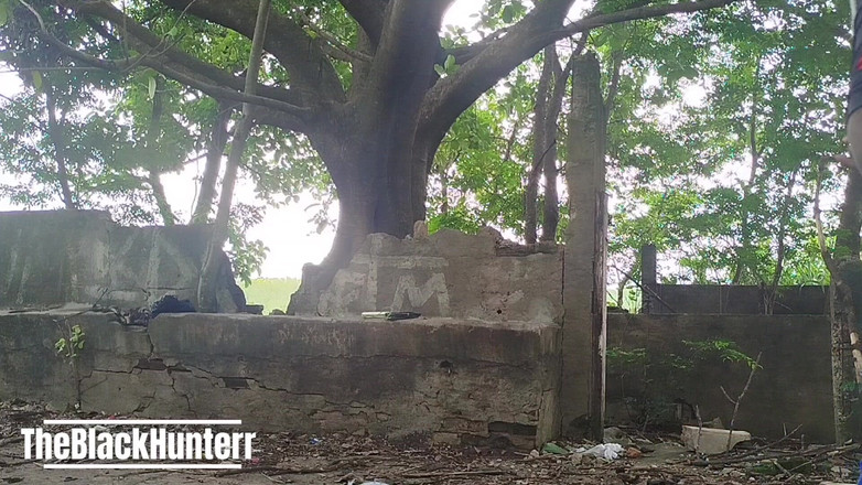 TheBlacKHunterr: Masturbando No Parque