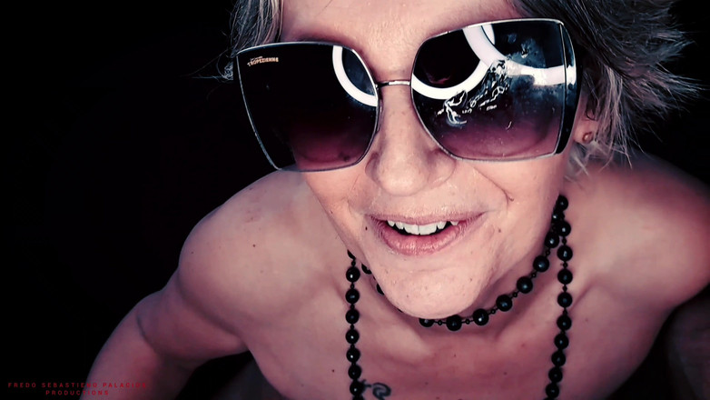 Karina s palacios - fredo sebastieno palacios: 请停止抽干我的继母的蛋蛋！！- 婊子熟女50岁。