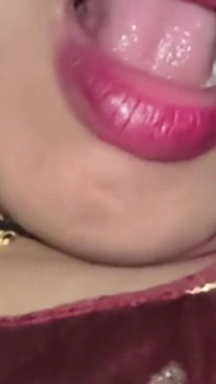 Real Stepsister Has Sex with Her Stepbrother and Satisfies Her Lust