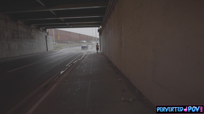 Perverted POV: Verlorene teen-studentin bringt nach hause und wird gefickt