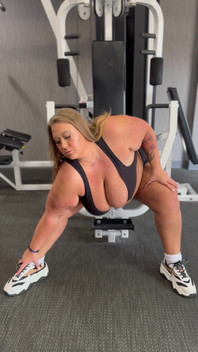 Blonde BBW MILF