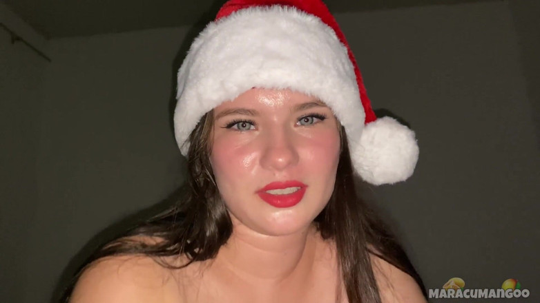 Maracumangoo: Santa Claus: i Didn't Bring You Your Playstation 5, but I'll...