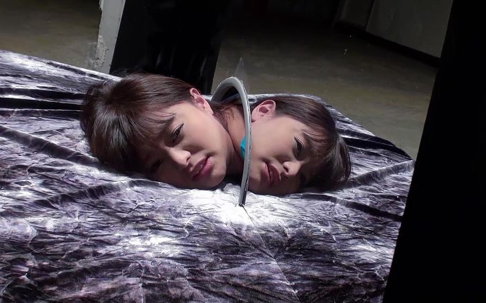 Asian porn collection: 无码日本少女被老男人蒙住眼睛的日本少女无码内射群交