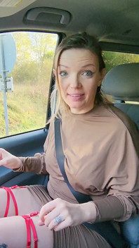 Фан кастинг 2024, великий член трахає мою дупу в моєму фургоні