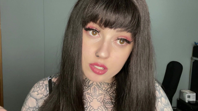 Miss Valentina: 10 powodów, dla których warto opuścić swoją żonę