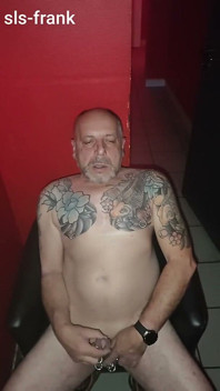 Saarlouis'teki Sinemada Alt Kesimimden Sls-frank Şırıngası,