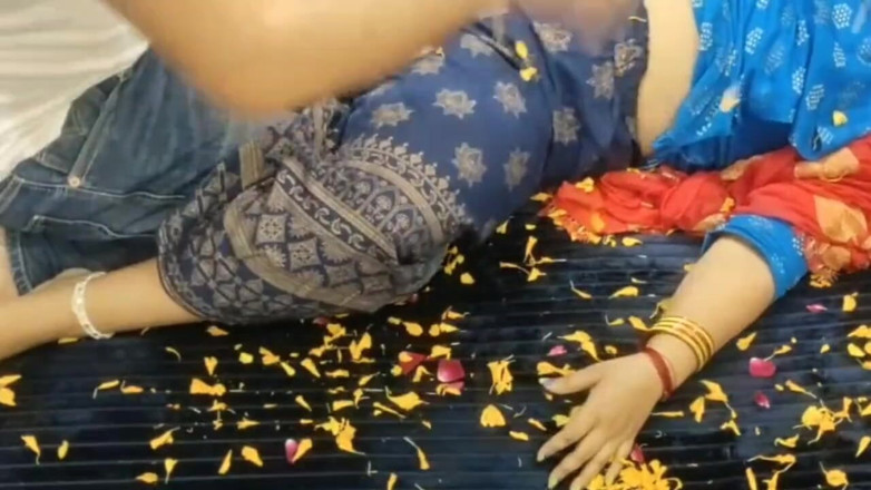 Hotty Jiya Sharmaa: 인도 풀 하드코어 섹스