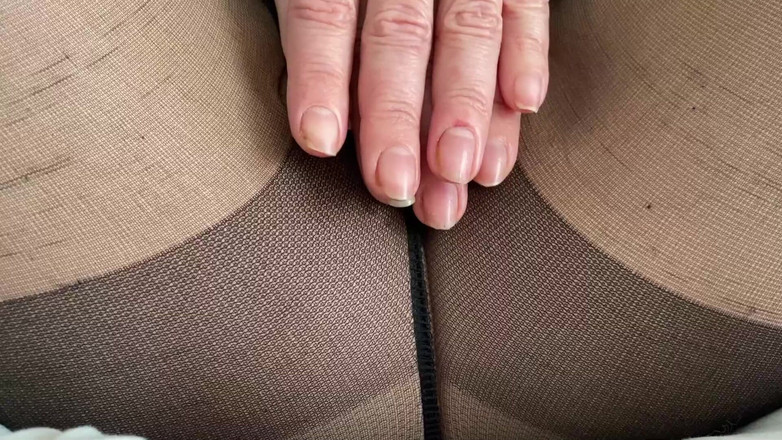 Mistress Mary: Roztáhni mi nylon a dotkněte se mé kundičky