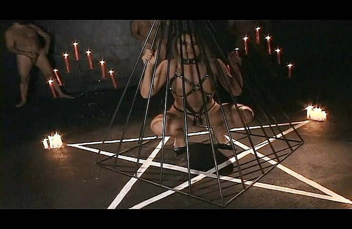 Radical: Horny babe gets gangbanged