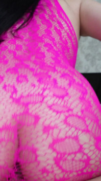 Vaše sexy dívka z lišky je připravena na váš velký výkop - lahodný anální sex
