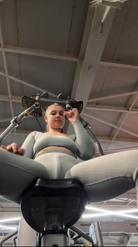 Masturbate in the Gym so Hard