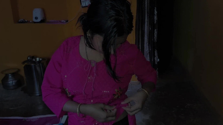 Premi pooja: Film Bhabhi gotował jedzenie w domu