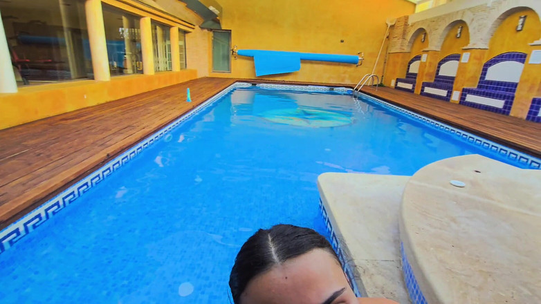 ep3kofficial: The Voyeur