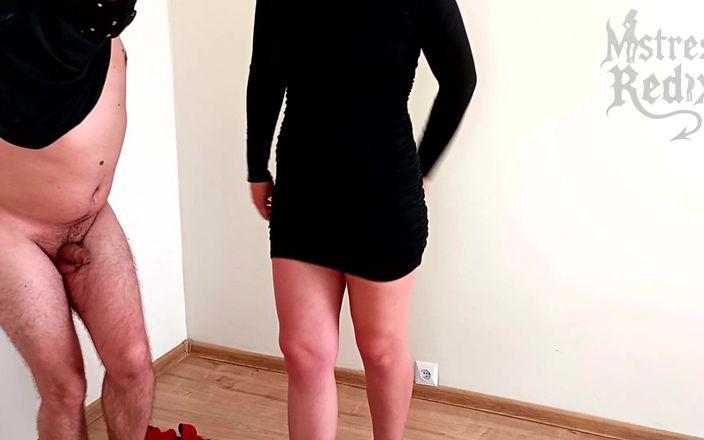 Mistress Redix: Kajdanki ballbust