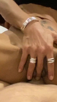 AsianFacelessGirl / Ass riding queen