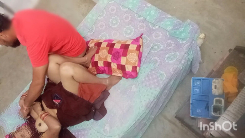 Bed: Indianca bhabhi sexy a lui Uttar Pradesh futută acasă