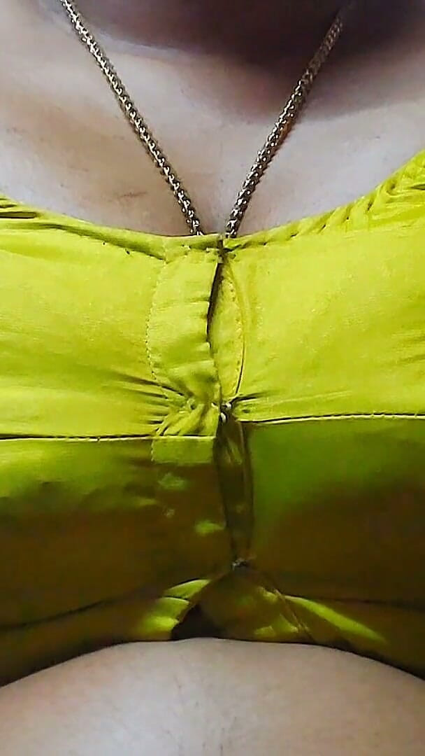 Desi Mohini: Aksi nakal devar ji si tante seksi india dientot habis-habisan...
