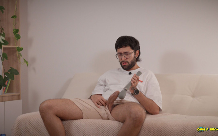 Camilo Brown: Magic Wand Solo - From Big Bulge to Handsfree Cum &amp; Explosive...