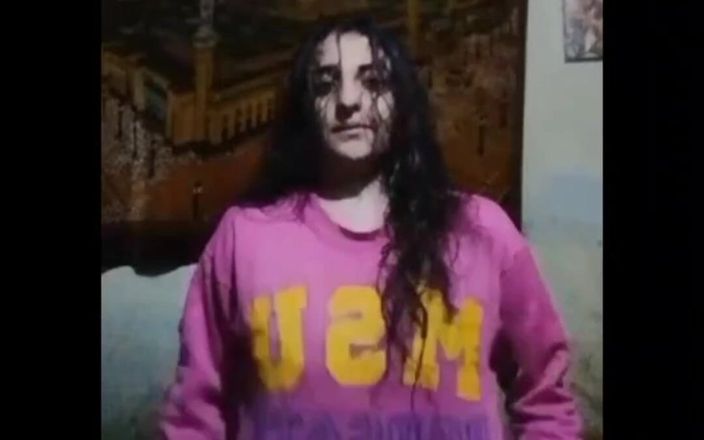 MehwishAly: Cznku ganti baju