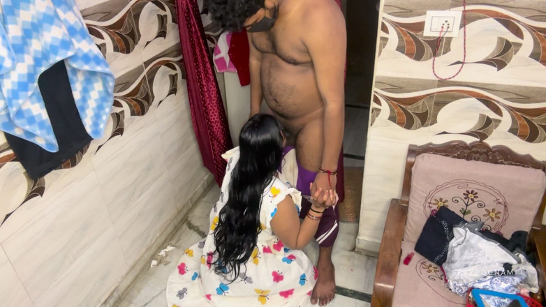 Badal09: Desi Stepmom Caught Stepson Watching Her Change - She Took Over...