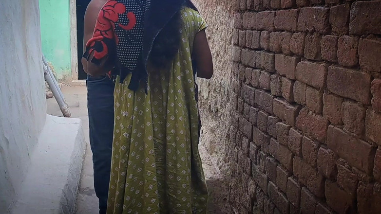 Trilokinath: Indische dorftante