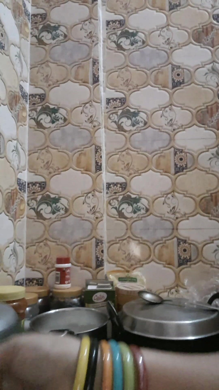 Puja555: 남편 매운 차를 만들기