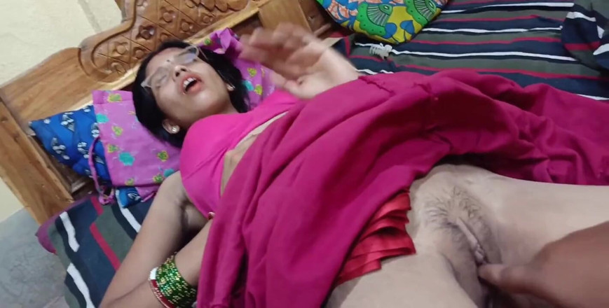 Kumari sushma: Desi gorąca gospodyni obciąganie sex wideo