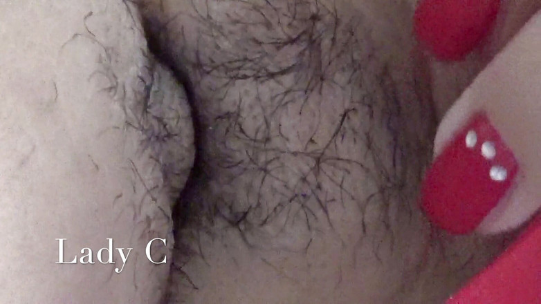 Lady Claudia: Mijn harige oksel