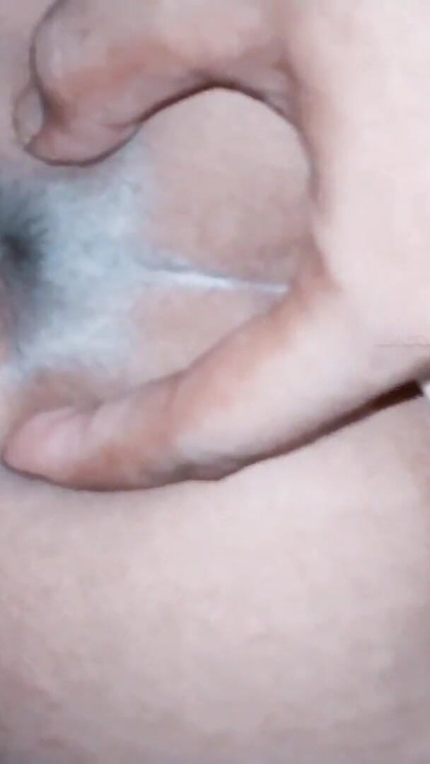Desi Sex Slave: Desi piękna suka uprawia seks pieska