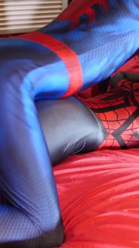 Natacha Guapa is spidergirl creampie 2