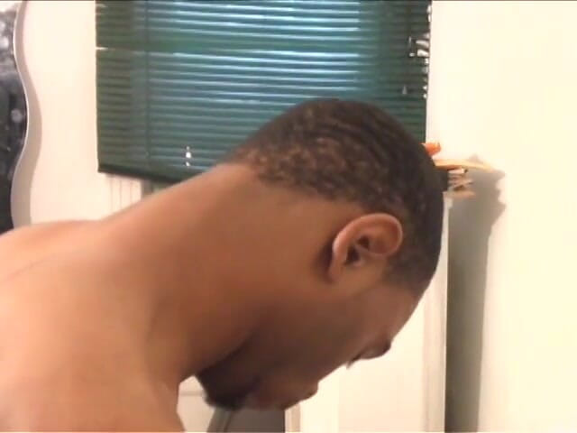 Gays Case: Black bottom with cute ass gets pounded on bed