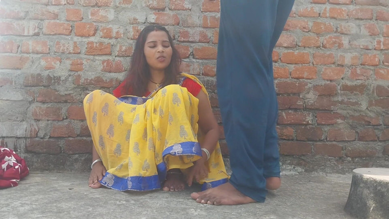 Pooja raniji: Video rekaman seks tante seksi india dientot habis-habisan sama pacarnya...