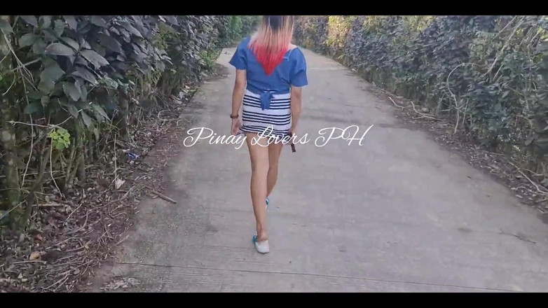 Vixenn Cruz: Pinay Asian Teen Fuck, w pobliżu drogi