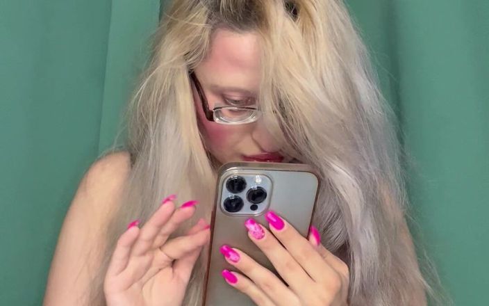 FinDom Goaldigger: Dewi Findom Goaldigger Adalah Surgamu!