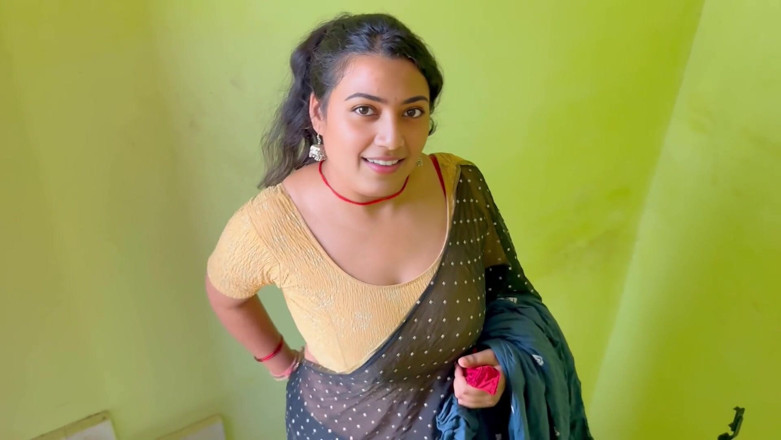 Hotty_ragini: Ich ging in den Sommerferien zu Bhabhis Haus und genoss...