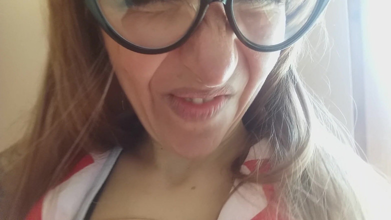 savannahamatoriale: 이 간호사는 너의 정액을 먹을거야!!