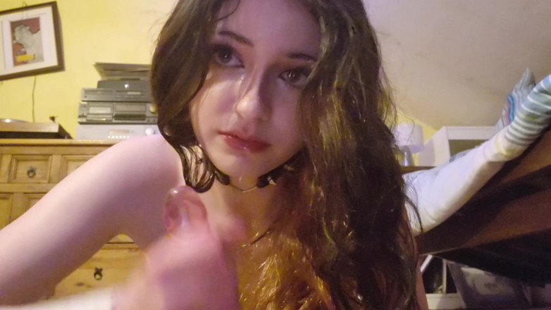 Rubi Doll: 18-year-old Rubi Doll Sucks and on Her Dildo