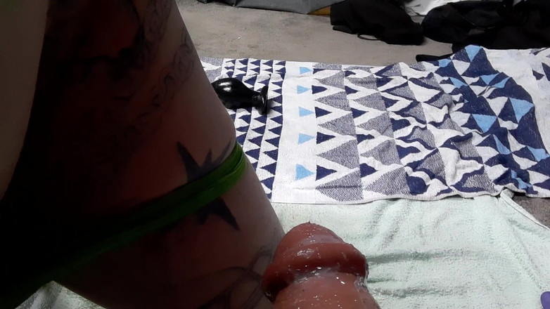 Ryan743: Gay anal puta en webcam