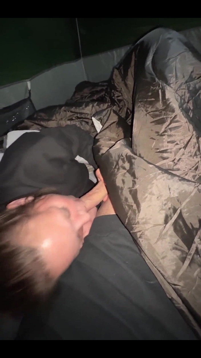 Mya Lane: Surové skutečné záludné orgasmické šukání v kempu POV, že mě šukáš