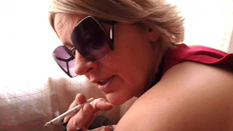 Karina S Palacios - Fredo Sebastieno Palacios: Godaan wanita dewasa: panggilan seks terlarang gadis misterius 50 tahun