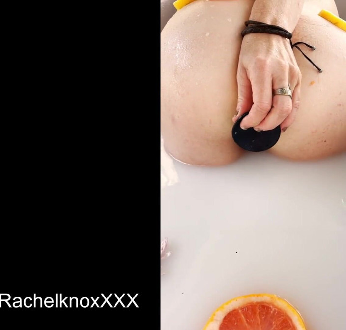 Porno angels: Rachel knoxxx mandi susu seksi