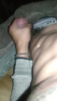 Masturbandome Rico