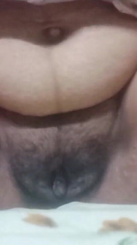 A Girl Hooks Her Pussy Full of Cum Video