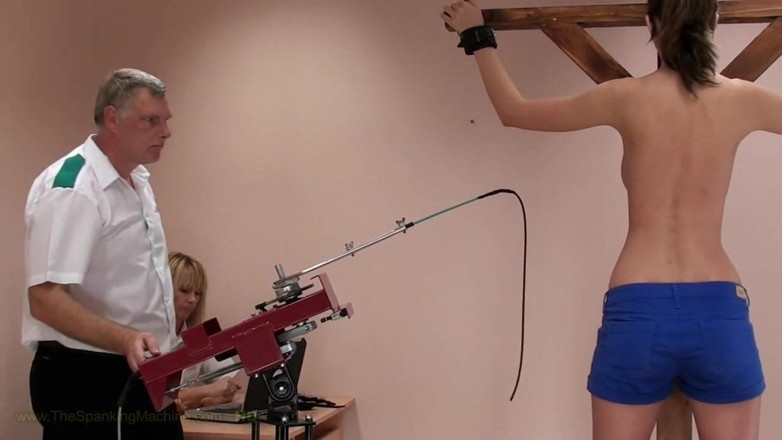 Spanking Server: The SpankingMachine - Charlotte Bare disebat belakang