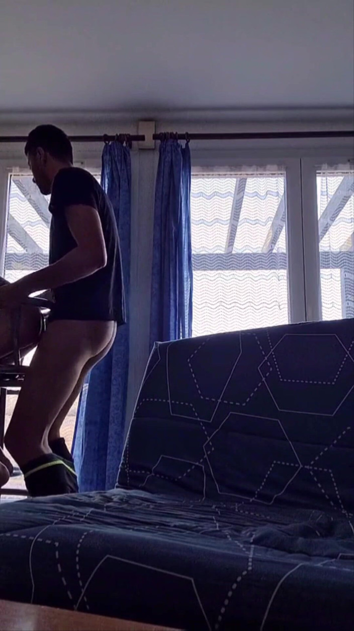 Justin hoodwar: İyi Lanet Derleme