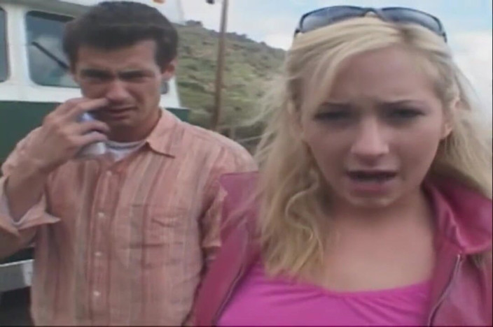Chica Suicida DVD: Hillary Scott Loves The Bang Van