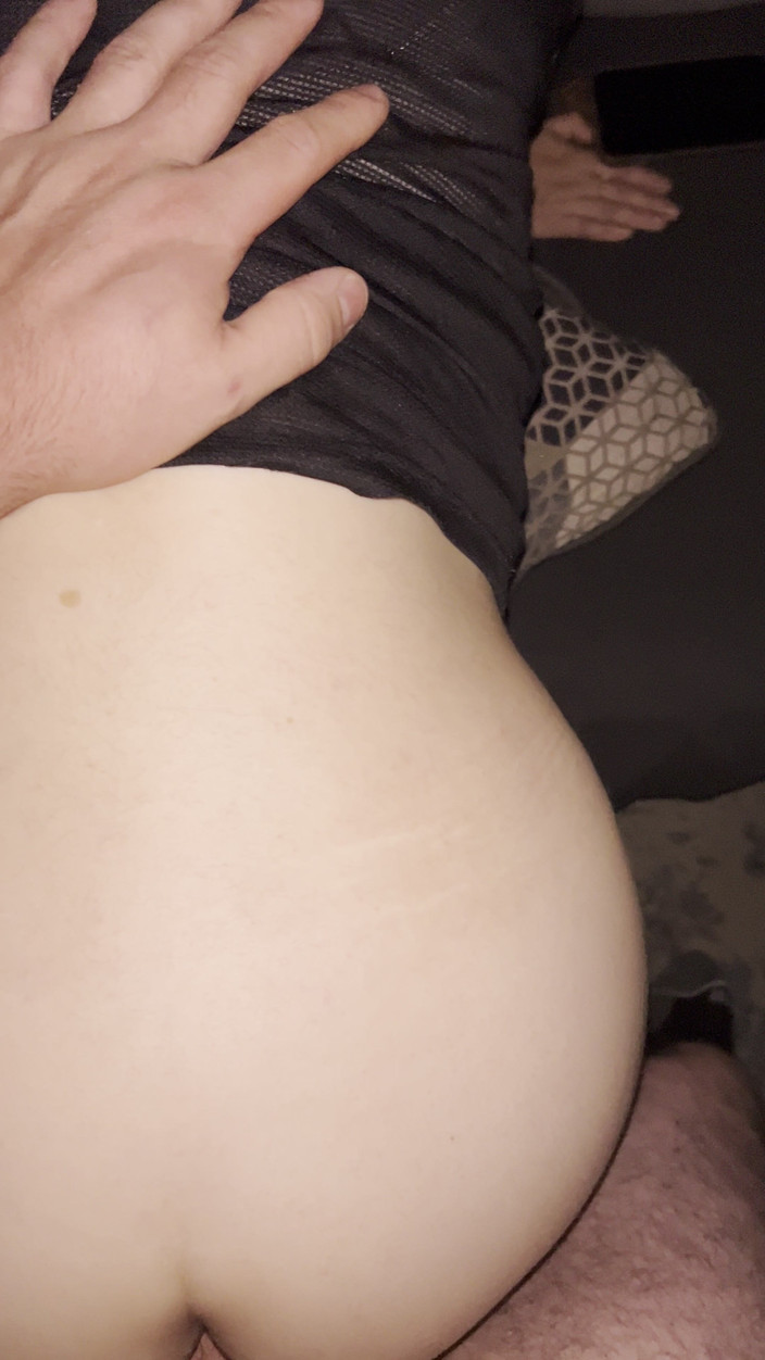 Leohn1995: Şili Kayınbiraderimi Dört Ayakla Üstlendim ve Sonunda İçinde Oldum