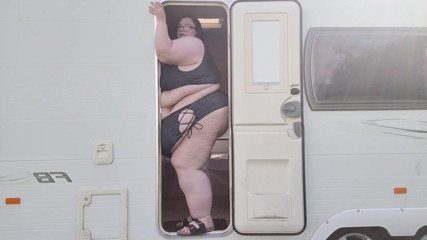 SSBBWLadyBrads: Caravan tiny door part 2