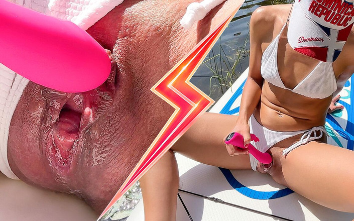 Alisa Lovely: Âm hộ hứng tình không thể cưỡng lại máy rung...