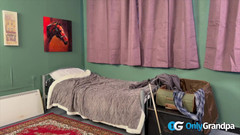 OnlyGrandpa: 家庭时间